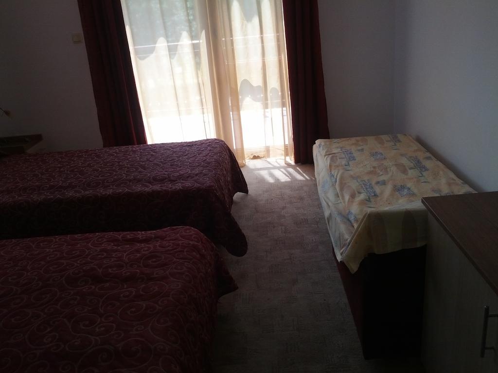 Byala Perla Family Hotel Pokoj fotografie